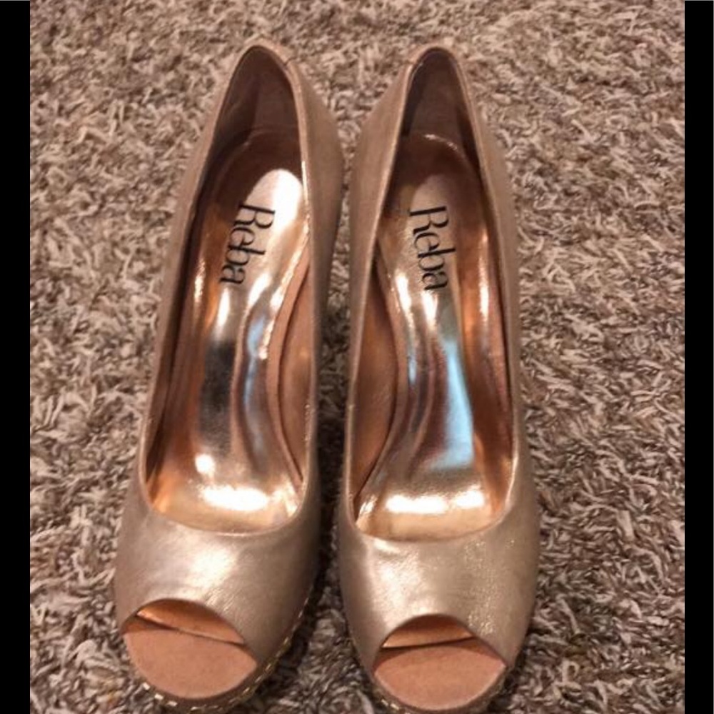 Reba Gold Platform Heels - Size 6.5M